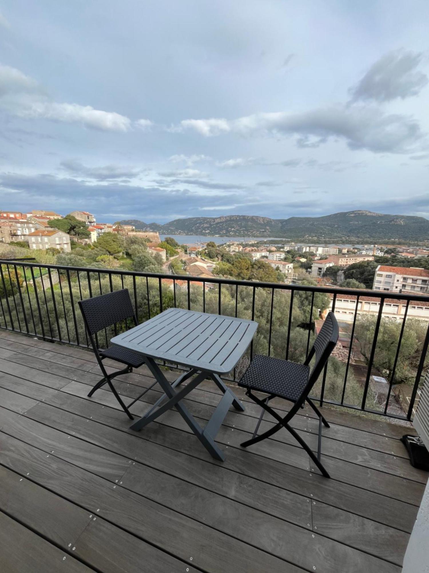 Superbe Appartement En Centre Ville Porto Vecchio Esterno foto
